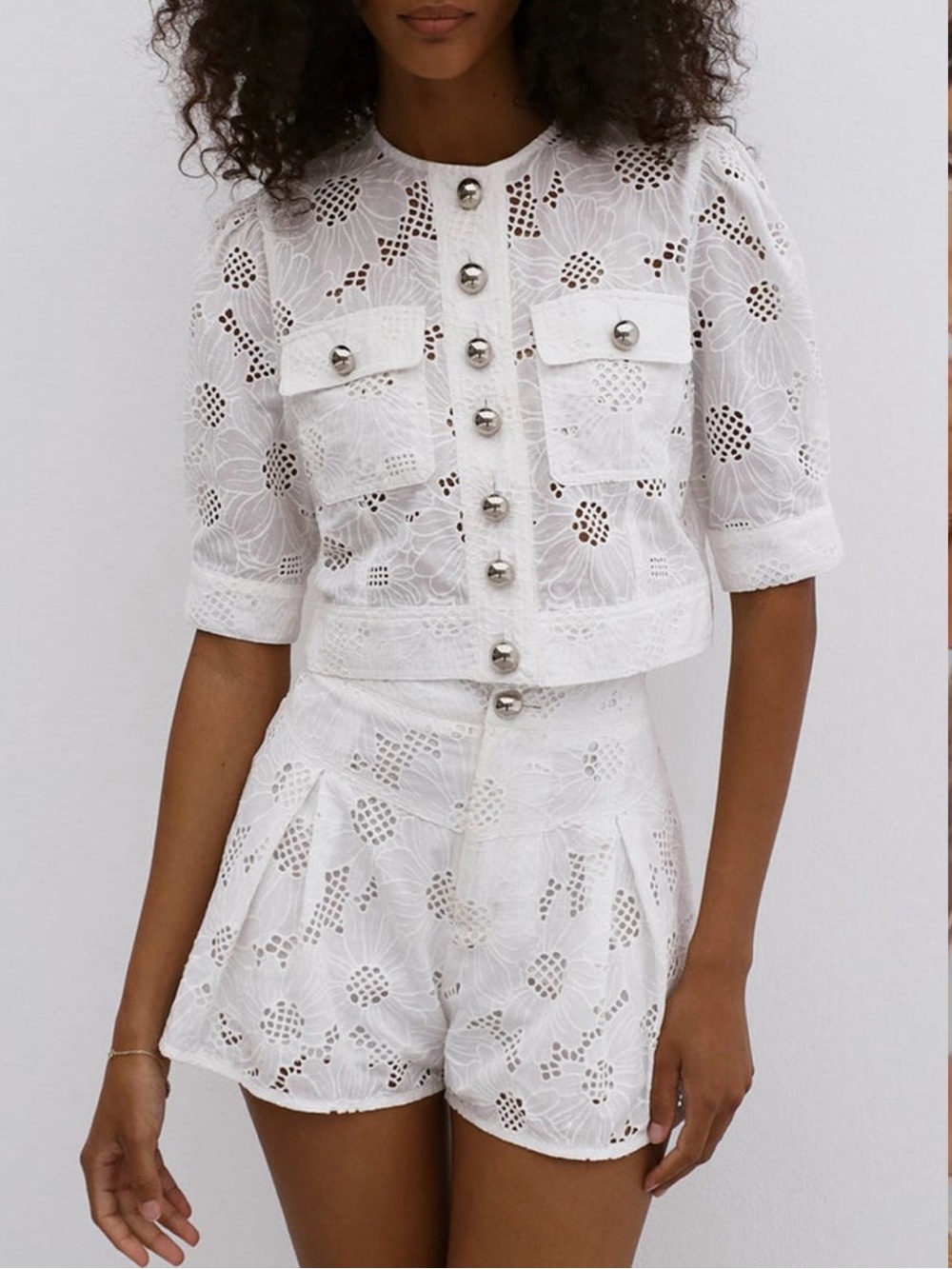 Commense Multi-Button Embroidery  Shorts Set - Picture 5 of 6